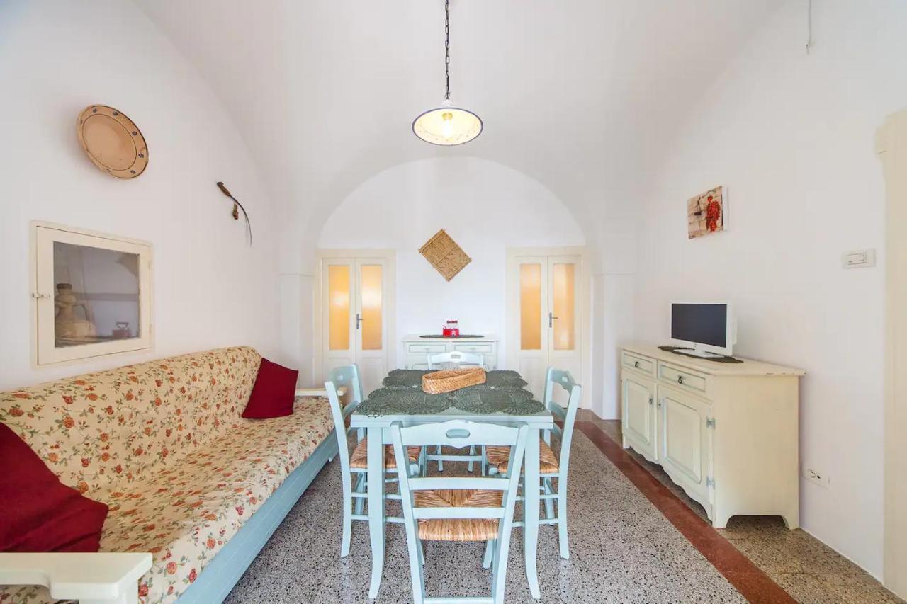 Masseria Trulli Sull'Aia 치스테르니노 외부 사진