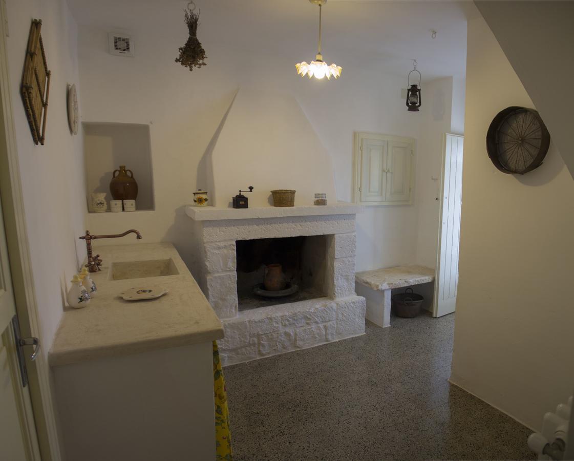 Masseria Trulli Sull'Aia 치스테르니노 외부 사진