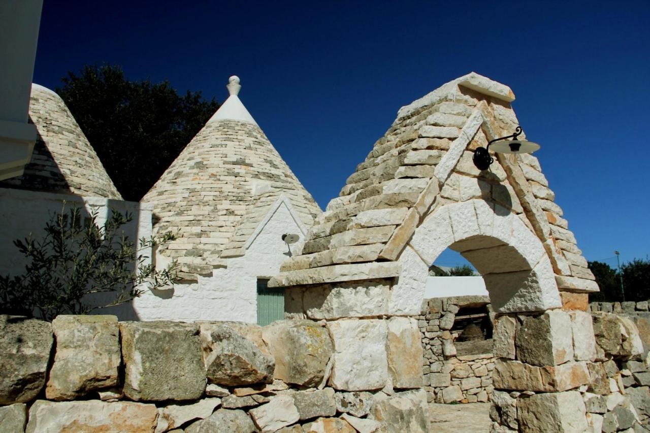Masseria Trulli Sull'Aia 치스테르니노 외부 사진